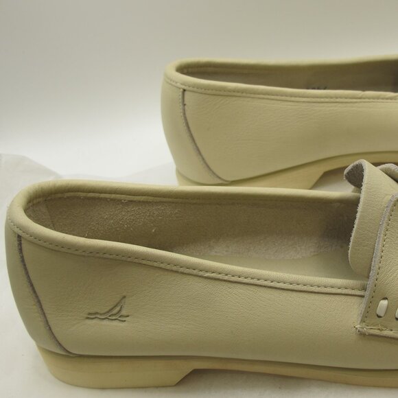 Sperry Topsider cream boat shoe in 8.5M - Picture 4 of 7